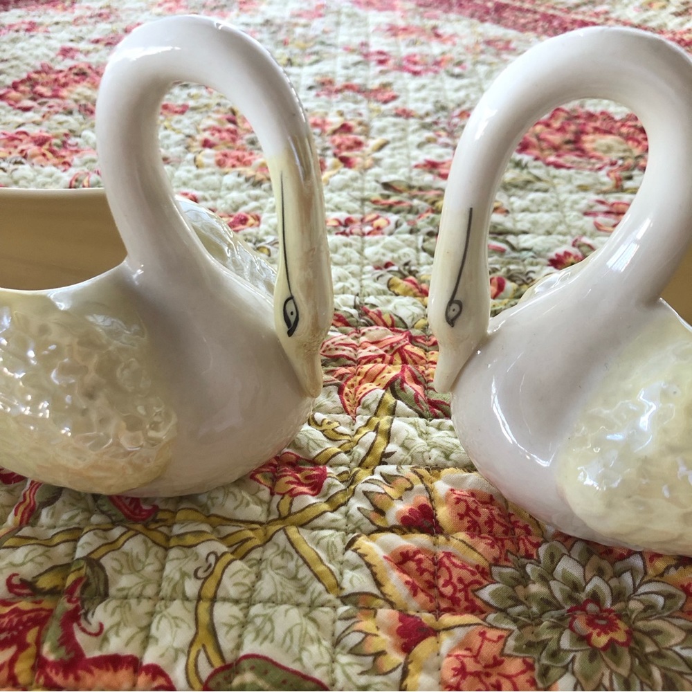 Belleek Vintage Irish Porcelain Swan Creamers X2